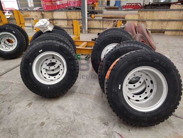 truck tire(001) truck tire(001)