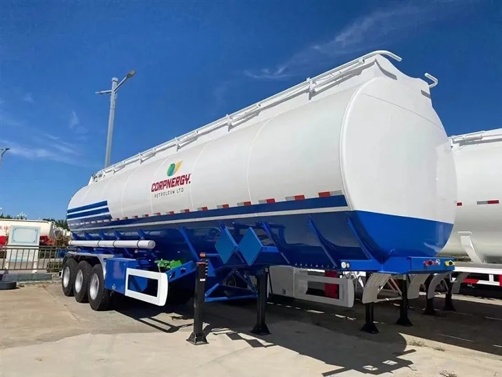 4 Axle 50000L Palm Oil Tanker Truck 4 Axle 50000L Palm Oil Tanker Truck