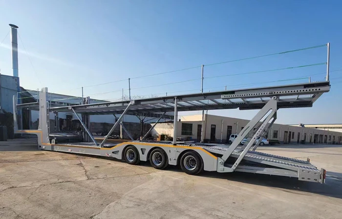 AUTO TRANSPORTER SEMI-TRAILER AUTO TRANSPORTER SEMI-TRAILER