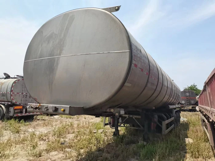 3 Axle Fuel Tank Semi Trailer Sale